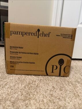 Pampered Chef Quicksickle Maker